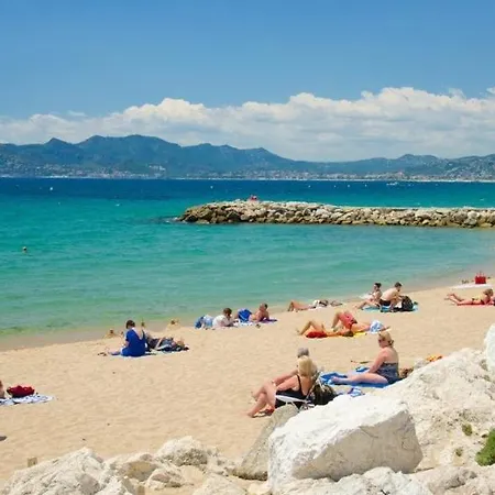 Plages Du Midi Climatises Bord De De 1 A 6 Pers, 2 Piscines, Parking Privatif Inclus كان