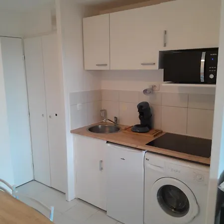 Plages Du Midi Climatises Bord De De 1 A 6 Pers, 2 Piscines, Parking Privatif Inclus Cannes