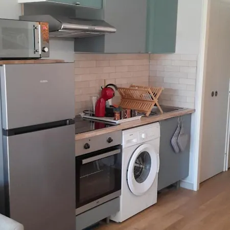 Plages Du Midi Climatises Bord De De 1 A 6 Pers, 2 Piscines, Parking Privatif Inclus Daire Cannes