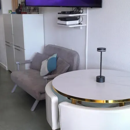 Plages Du Midi Climatises Bord De De 1 A 6 Pers, 2 Piscines, Parking Privatif Inclus Daire *