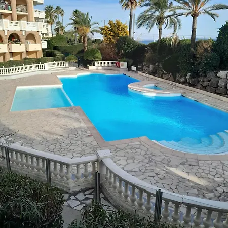 Plages Du Midi Climatises Bord De De 1 A 6 Pers, 2 Piscines, Parking Privatif Inclus