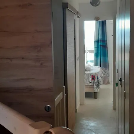 Plages Du Midi Climatises Bord De De 1 A 6 Pers, 2 Piscines, Parking Privatif Inclus Appartement