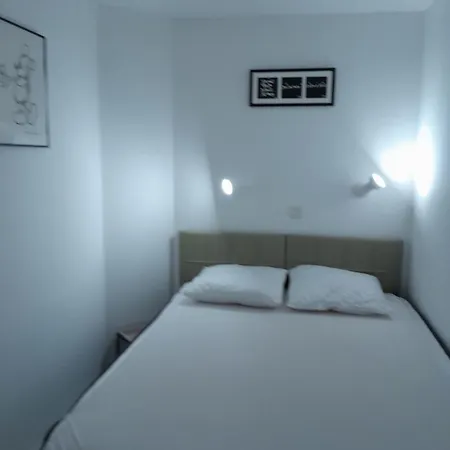 Plages Du Midi Climatises Bord De De 1 A 6 Pers, 2 Piscines, Parking Privatif Inclus Apartment *
